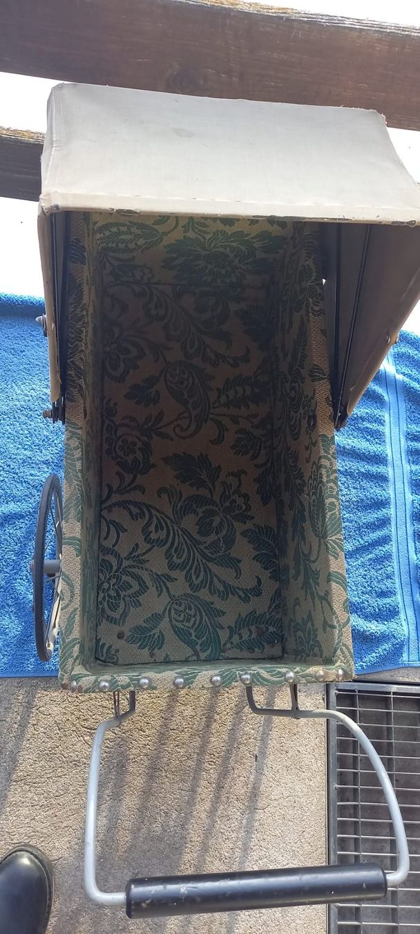 Carrozzine: Kinderwagen (Antik) Mit Malerei – Usato da Grünen venduto da bobi16 3