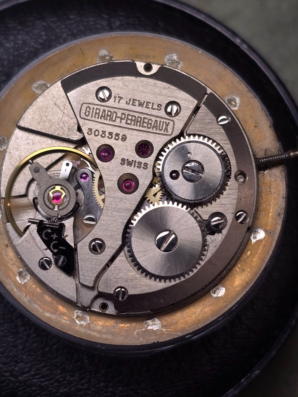 Girard-Perregaux Orologi: Mouvement GIRARD-PERREGAUX – Usato da Tramelan venduto da Nirdan 1