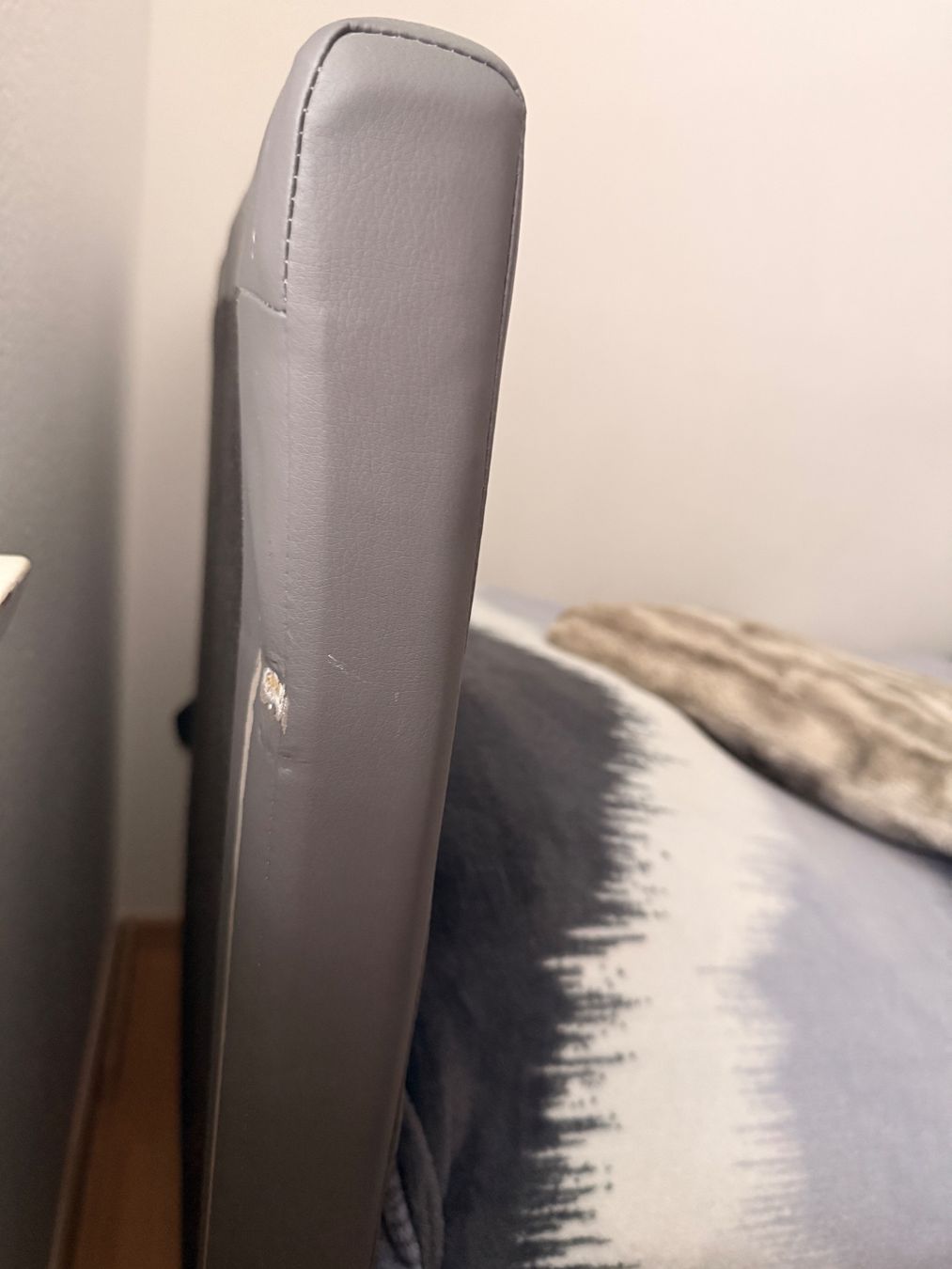 Letti: Bett ohne Matratze – Usato da Winterthur venduto da leo_5jtz 2