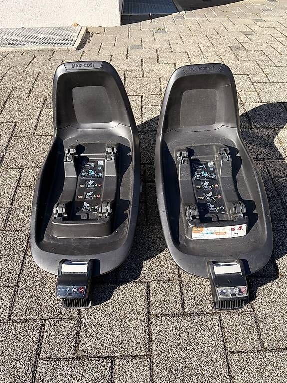 Seggiolini per auto: 2 stationen isofix 2wayfix – Usato da Wallbach venduto da cb20