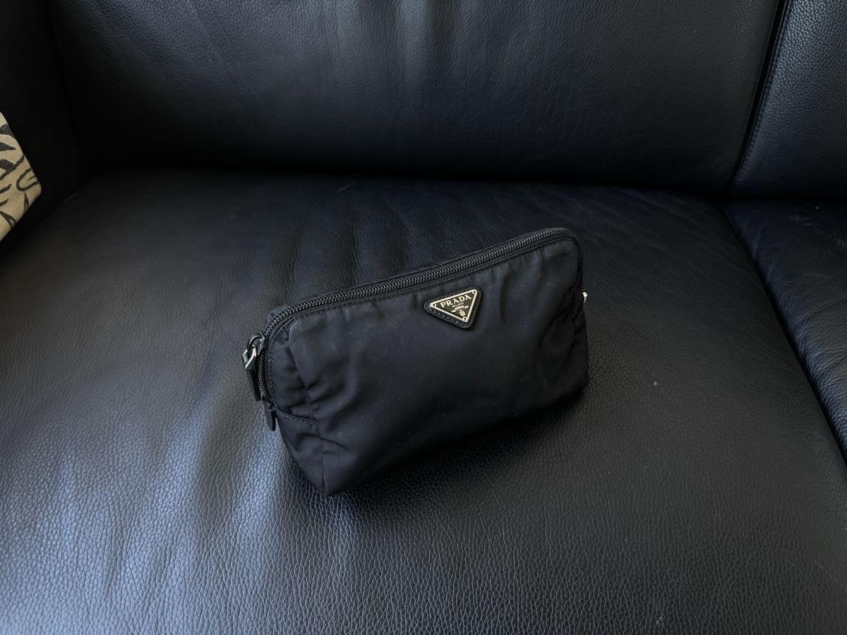 Prada Custodie per cosmetici: Original Prada Toiletry Bag / Necessaire / Beauty Case – Usato da Bern venduto da Daddylong 3