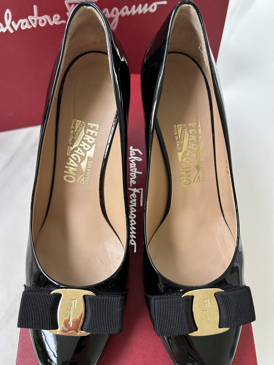 Salvatore Ferragamo Scarpe da donna: Salvatore Ferragamo pumps – Nuovo (secondo la descrizione) da Pfeffingen venduto da Eva_GoVintage 3