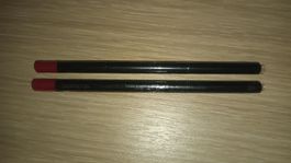 Neu! 2 x Rot Lip Liner Stifte