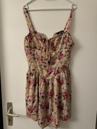 Jolie Robe d'été à fleurs - Taille M - État impeccable!
