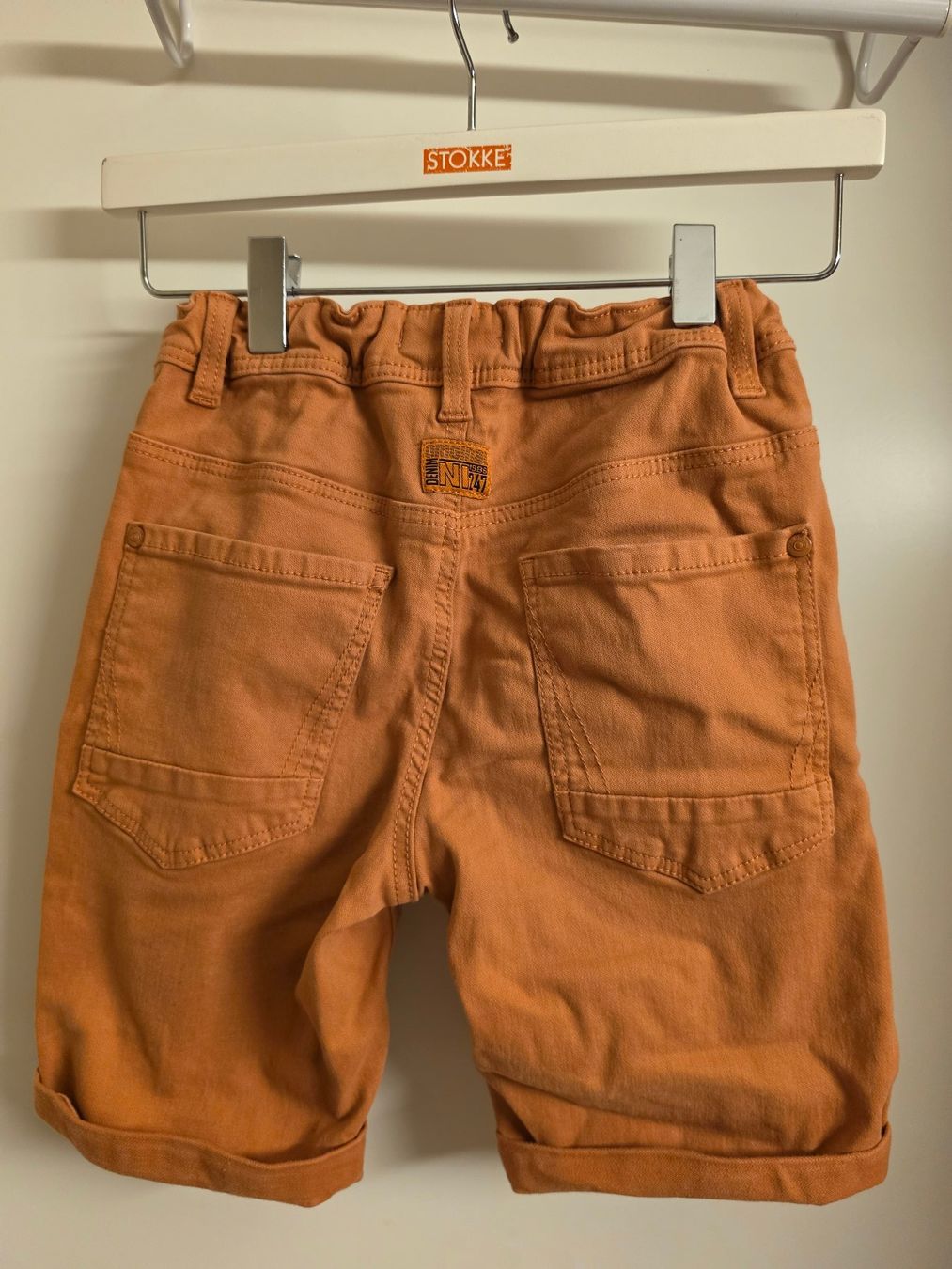 Name It Pantaloni: Shorts von name it Gr. 134 – Nuovo (secondo la descrizione) da Zürich venduto da Pemberleys 1