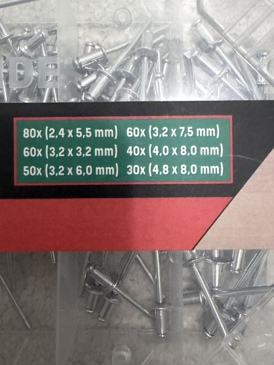 Eisenwaren: Set rivets aveugles 190pcs – Neu und originalverpackt aus Embrach von niz_8sff 2