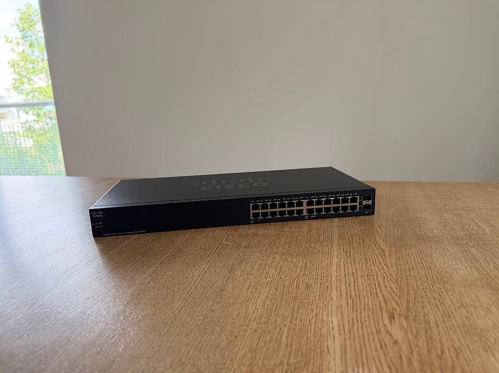 Cisco Hubs & Switches: Switch Cisco 24 Port – Gebraucht aus Fällanden von Buddha505 4