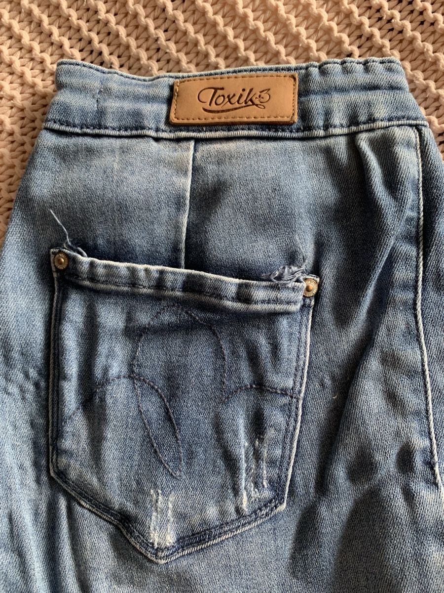 Jeans: Jeans bleu slim – Gebraucht aus Montreux von Izapeche811 1