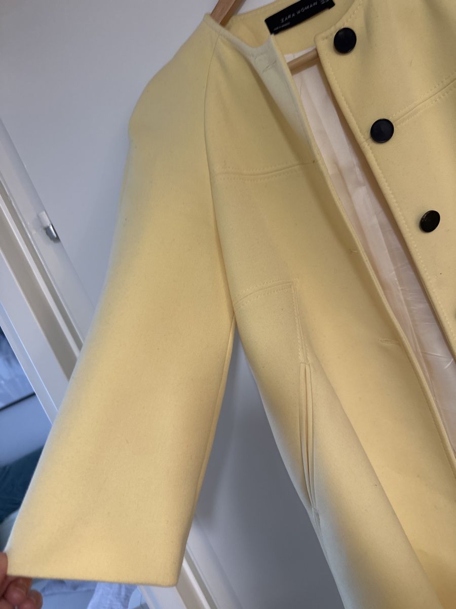 Zara Cappotti: Mäntel von Zara – Usato da Volketswil venduto da Sina008 2