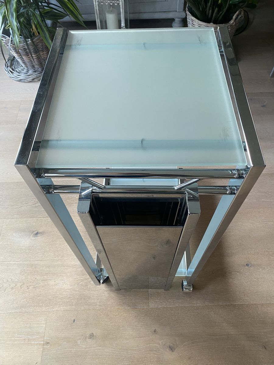 Koffer & Taschen: PC Rollwagen mit Glasplatten, Chrom, 35cmx50cmx81 cm – Gebraucht aus Embrach von bea_8424 2