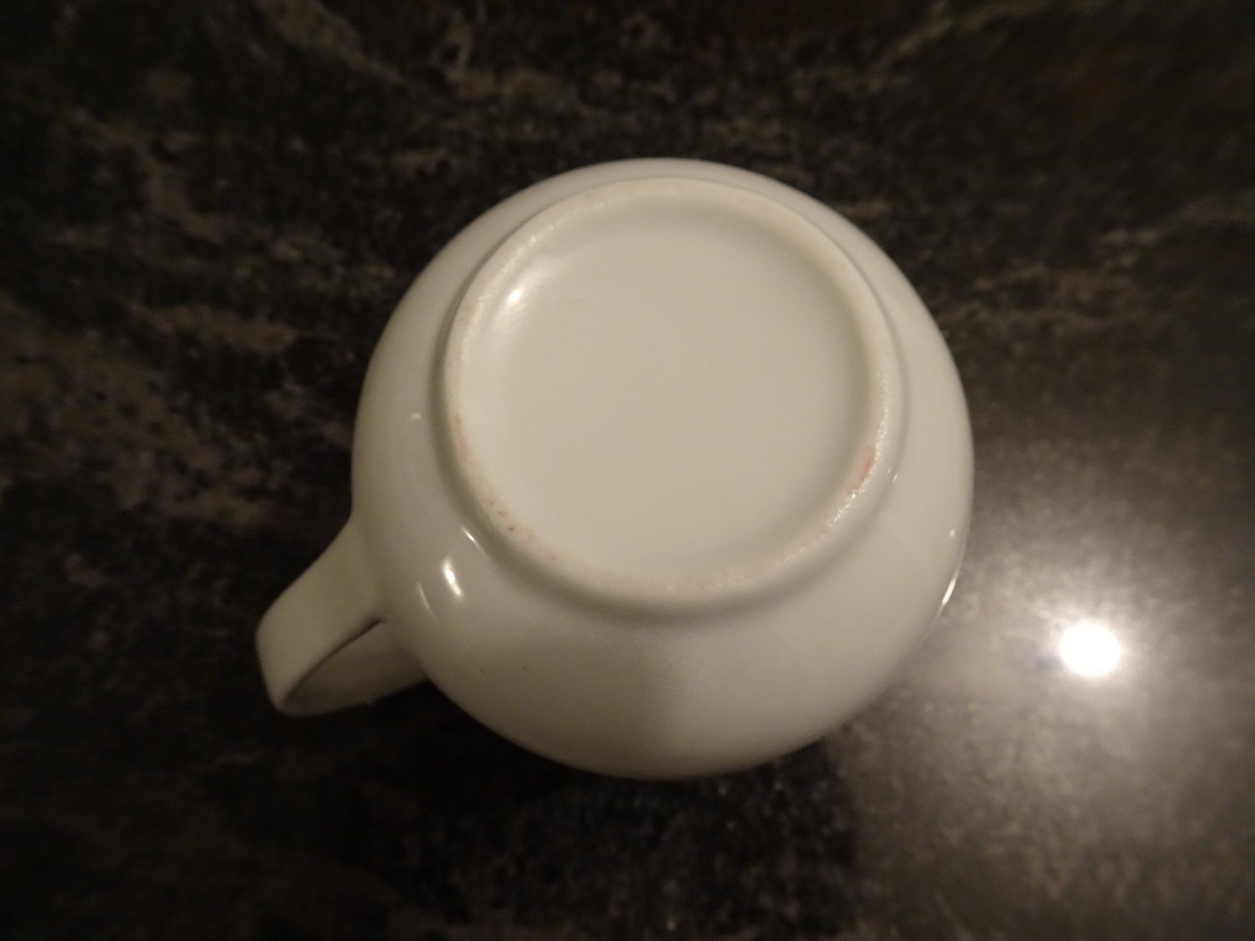 Rössler Caraffe: RÖSSLER W EISSES KRÜGLEIN 2,5DL GEMARKT MIT 1 – Usato da Zürich venduto da Roulet 5