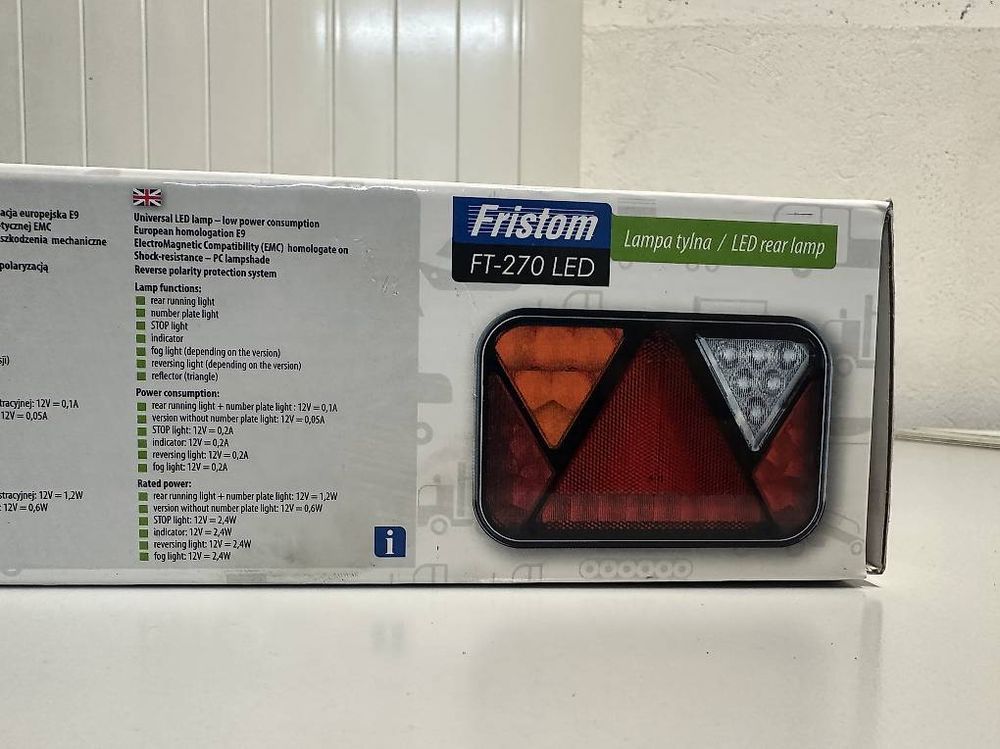 Tutti i ricambio: Fristom Anhänger Rückleuchten 12V Bajonett – Usato da Oetwil am See venduto da RoeschuDeBuetzer 2