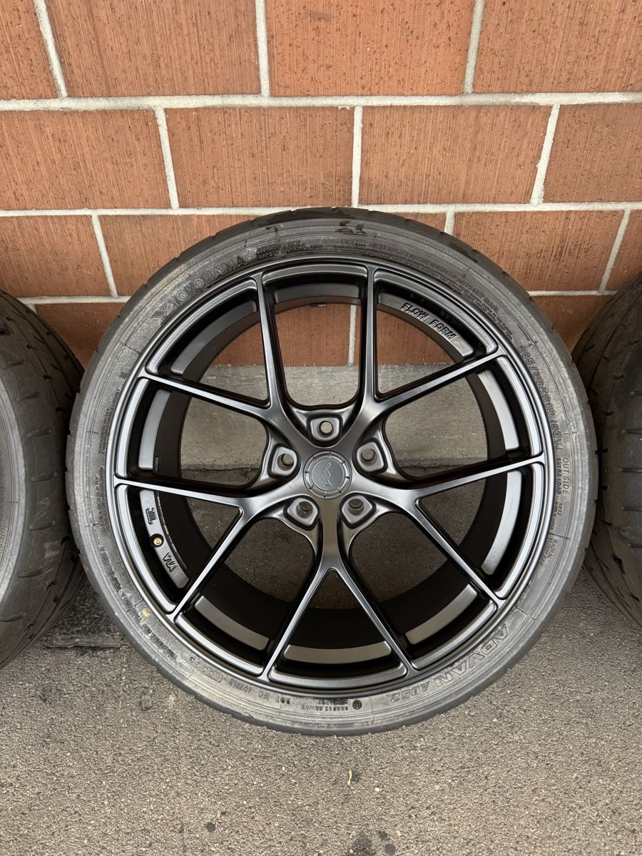 Pneus & Kompletträder: Japan Racing SL01 Flowforming – Gebraucht aus Seuzach von R_DE 5