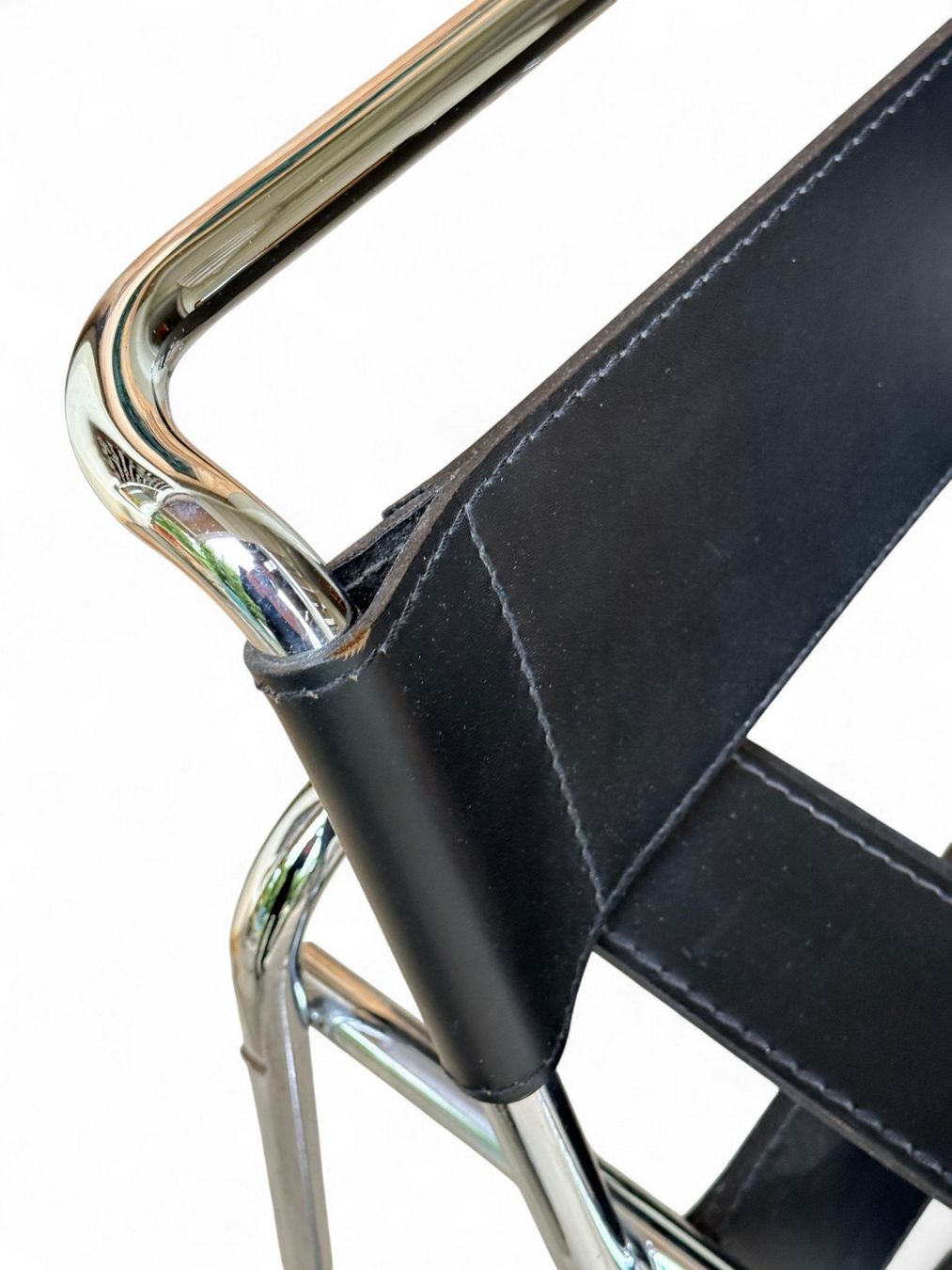 Knoll Poltrone: Knoll Wassily Sessel // Marcel Breuer // C – Usato da Schinznach-Dorf venduto da mix 6