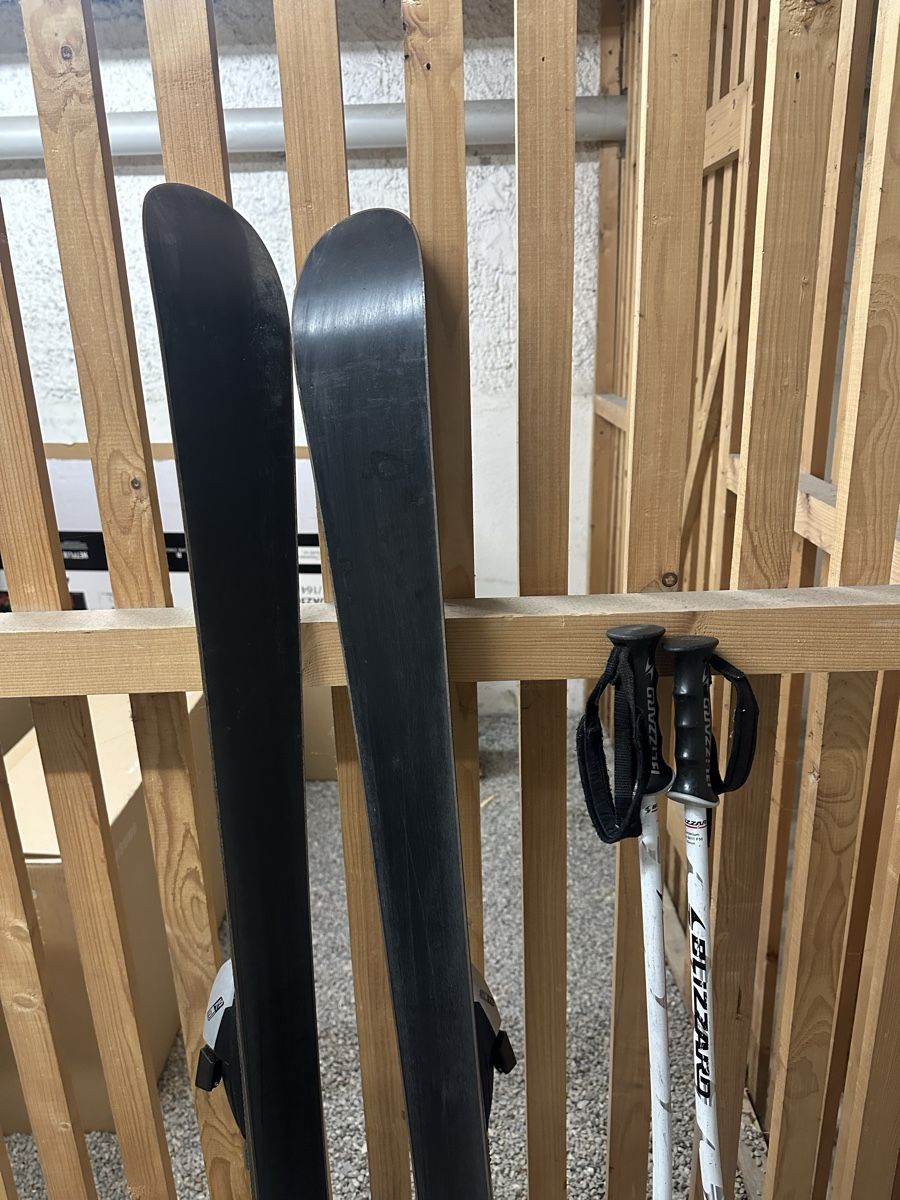 Elan Sci: Elan skis + blizzard poles – Usato da Zürich venduto da alz_9sgv 3