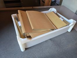Posten gebrauchter Hängeregistermappen inkl. Kiste ab 1.-