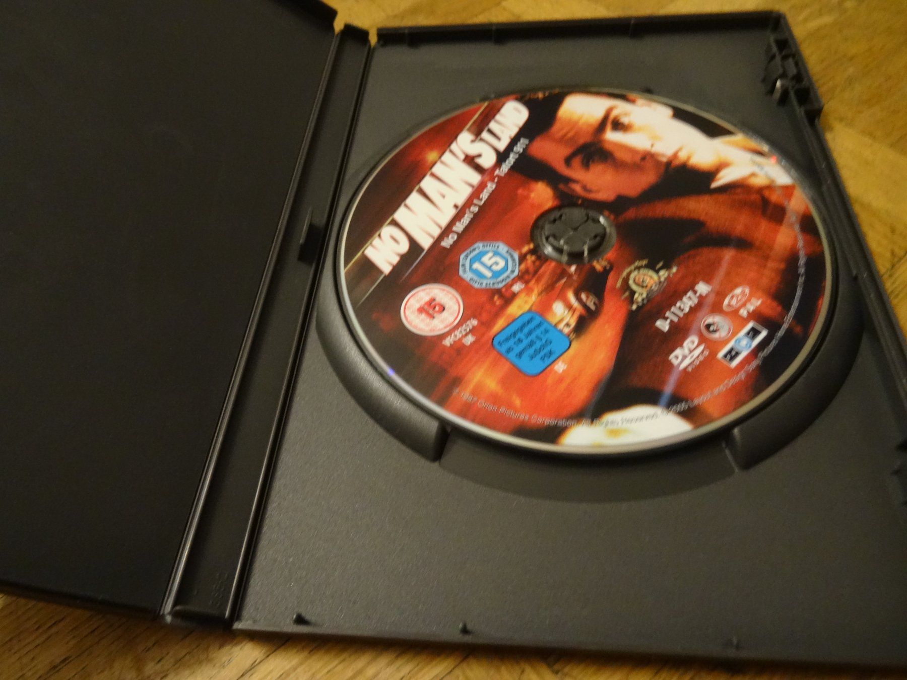 Tutti i DVDs: DVD No Man's Land Tatort 911 – Usato da Olten venduto da Disc-Verkauf 1