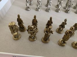 Vintage Schachset aus Metall – 32-teilig – Römische/Griechis