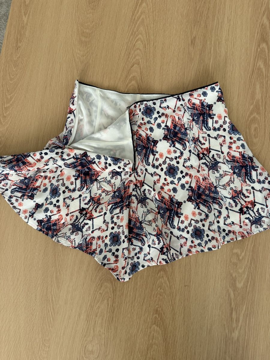 Pantaloni: Shorts gemustert – Usato da Gebenstorf venduto da sdent 2