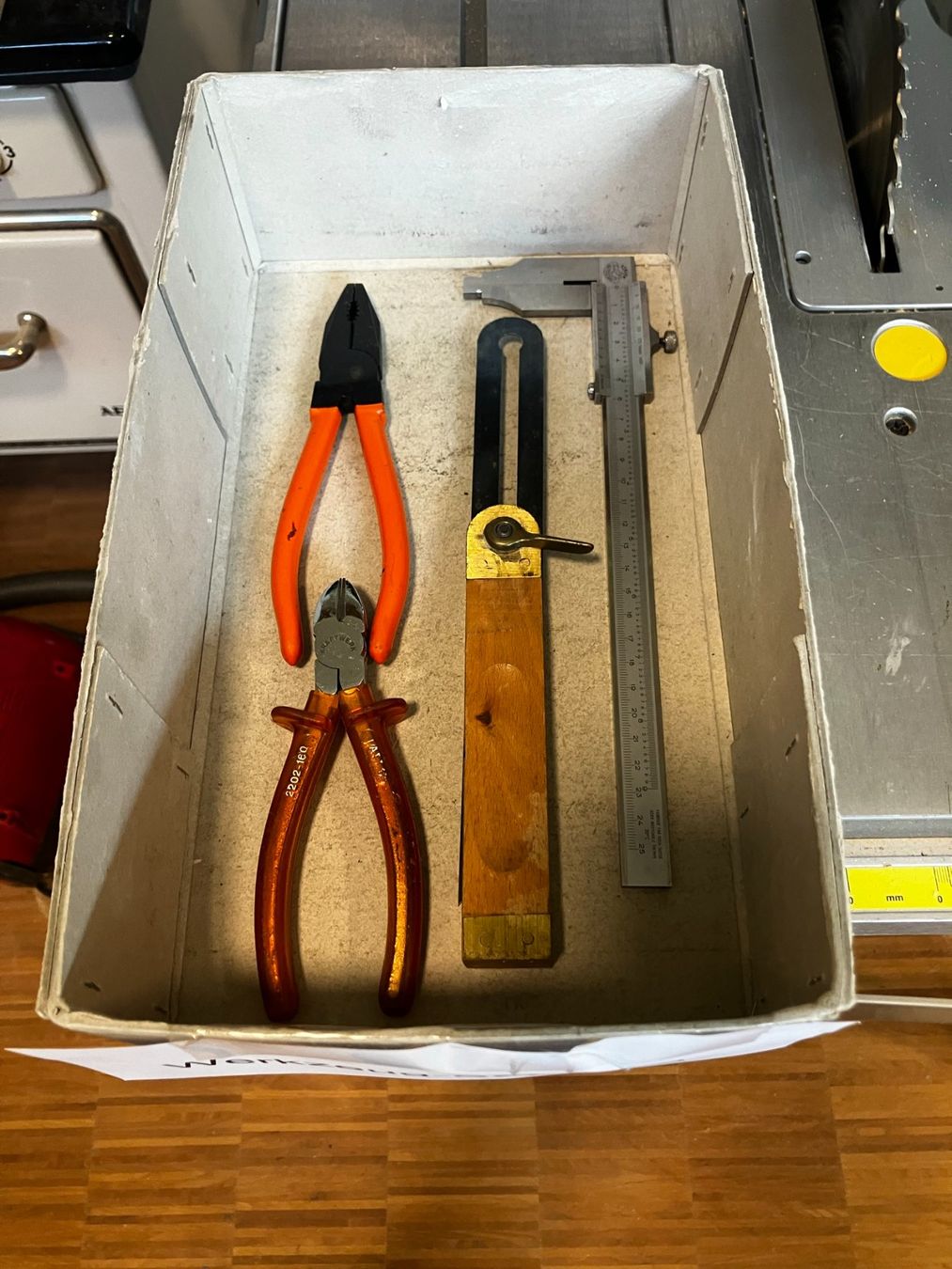 Alle Werkzeuge: Werkzeug-Set: Winkelmesser, Schieblehre, Seitenschneider etc – Gebraucht aus Neunkirch von autoscooter57 2