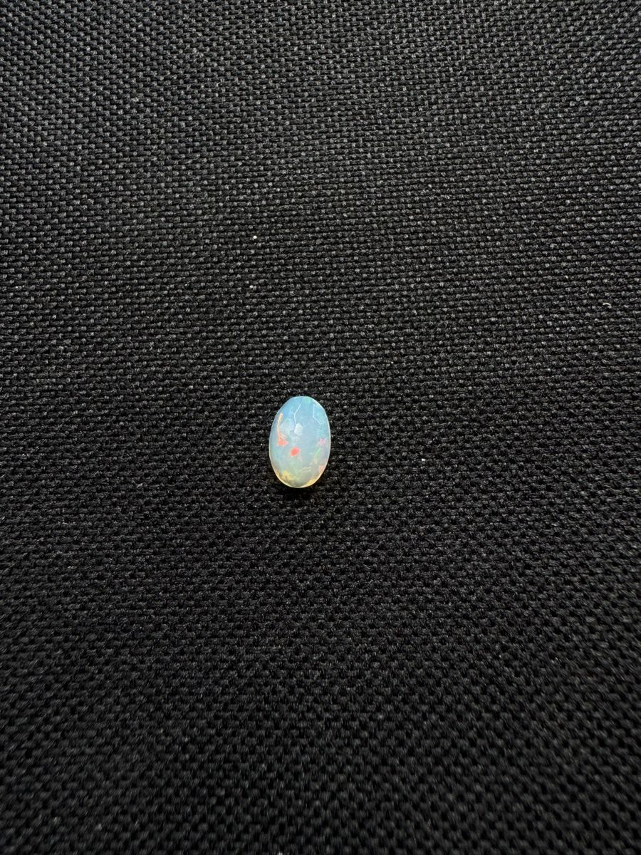Edelsteine: Äthiopischer Opal 1.15ct – Neu und originalverpackt aus Wängi von Horus90