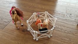 Barbiepferd mit Ponys