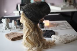 Feine weiche Beanie Mütze 100% baby Alpaka Wolle grau neu