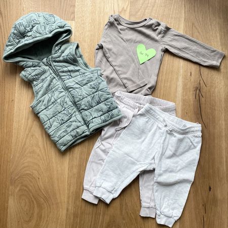 Süsses Baby Kleider Set, Gr. 74, für den Frühling!