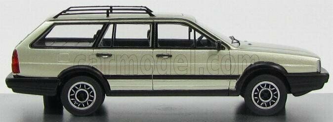 Volkswagen Modellautos: VW Passat GT Syncro Variant B2 1984-1988 hellgrün met. / – Neu und originalverpackt aus Gerlafingen von espero88 3