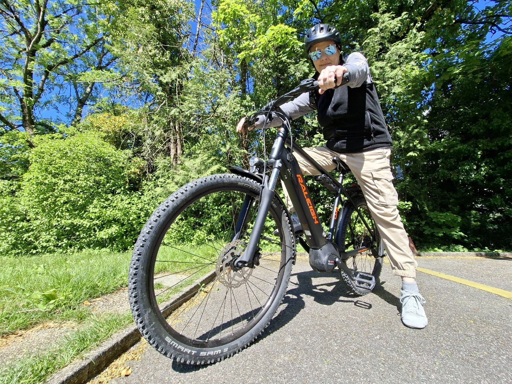 Raleigh Biciclette: E-VTT homne Raleigh Dundee parfaite – Usato da Châtelaine venduto da SereB