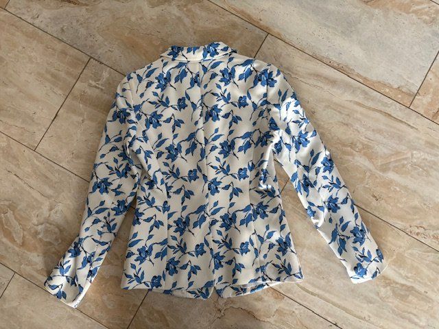 Escada Giacche: traumhaft schöner Escada Blazer in Grösse 34 – Nuovo (secondo la descrizione) da Triesenberg venduto da happy-you 3