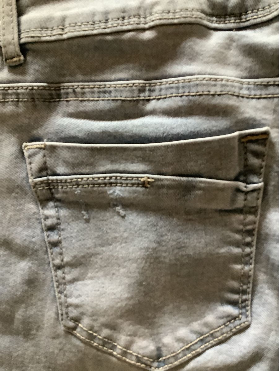 Jeans: Jeans knielang – Nuovo e nell'imballaggio originale da Auenstein venduto da mouse68 7