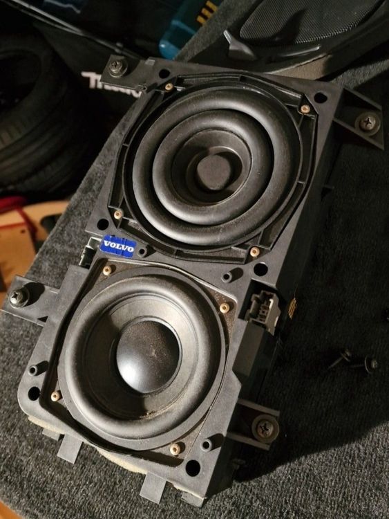 Volvo V40 Original Subwoofer Kaufen auf Ricardo
