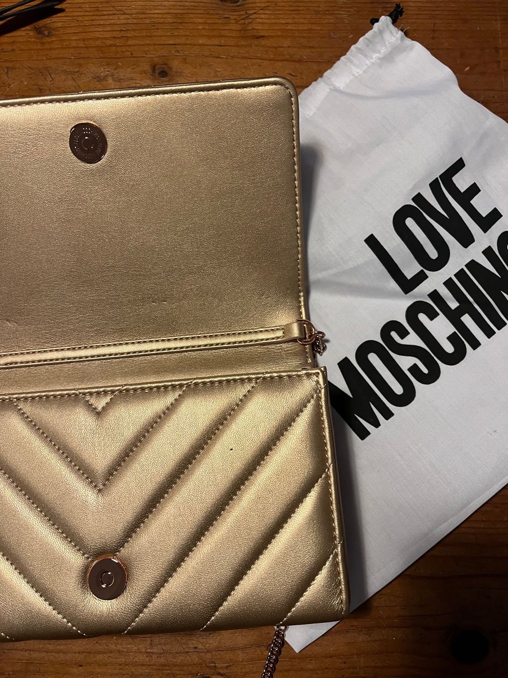 Moschino Borse da donna: Moschino Tasche klein – Usato da Davos Dorf venduto da Anna3313 3