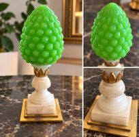 Objet décoratif pomme de pin verre vert marbre métal