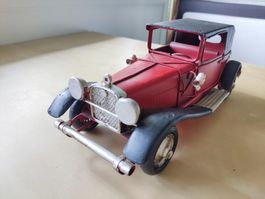 Vintage Blechauto/ Oldtimer in rot-schwarz