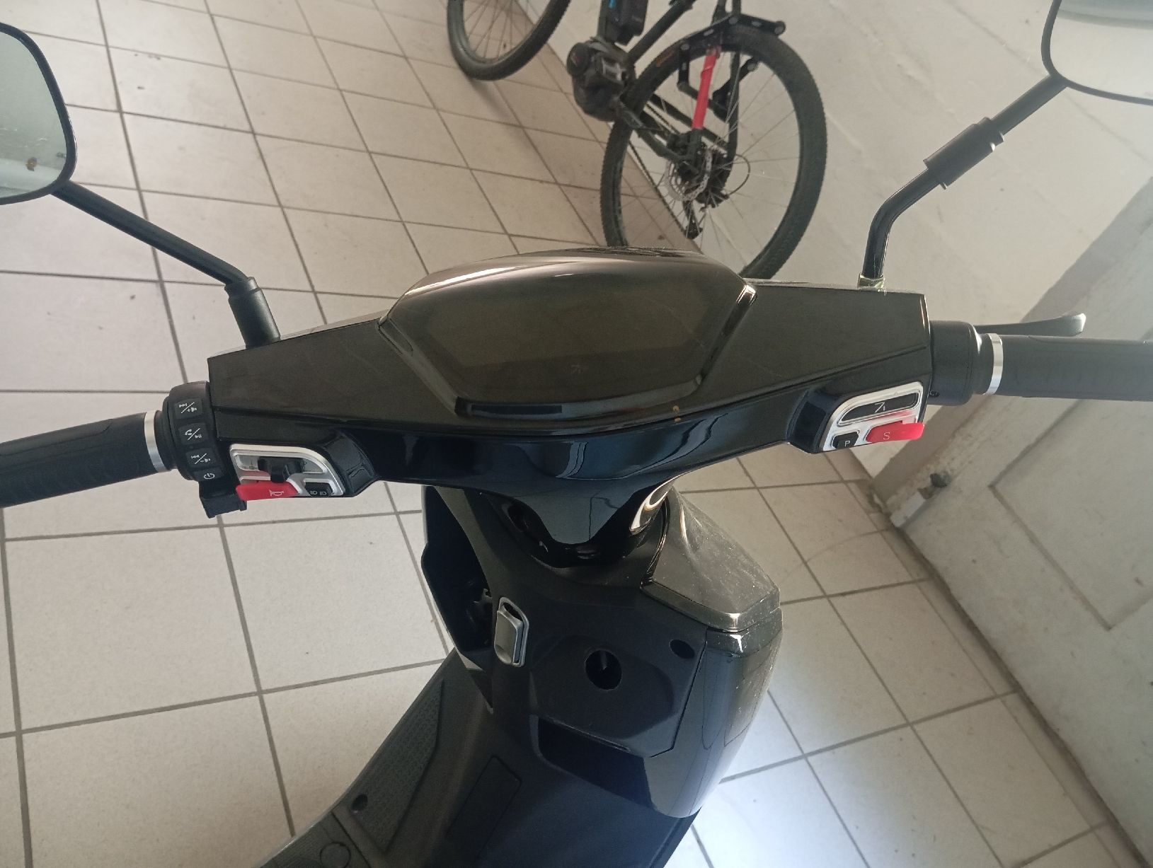 Vespino Scooter: Vespino 7i – Nuovo (secondo la descrizione) da Biel/Bienne venduto da bur_j77h 3