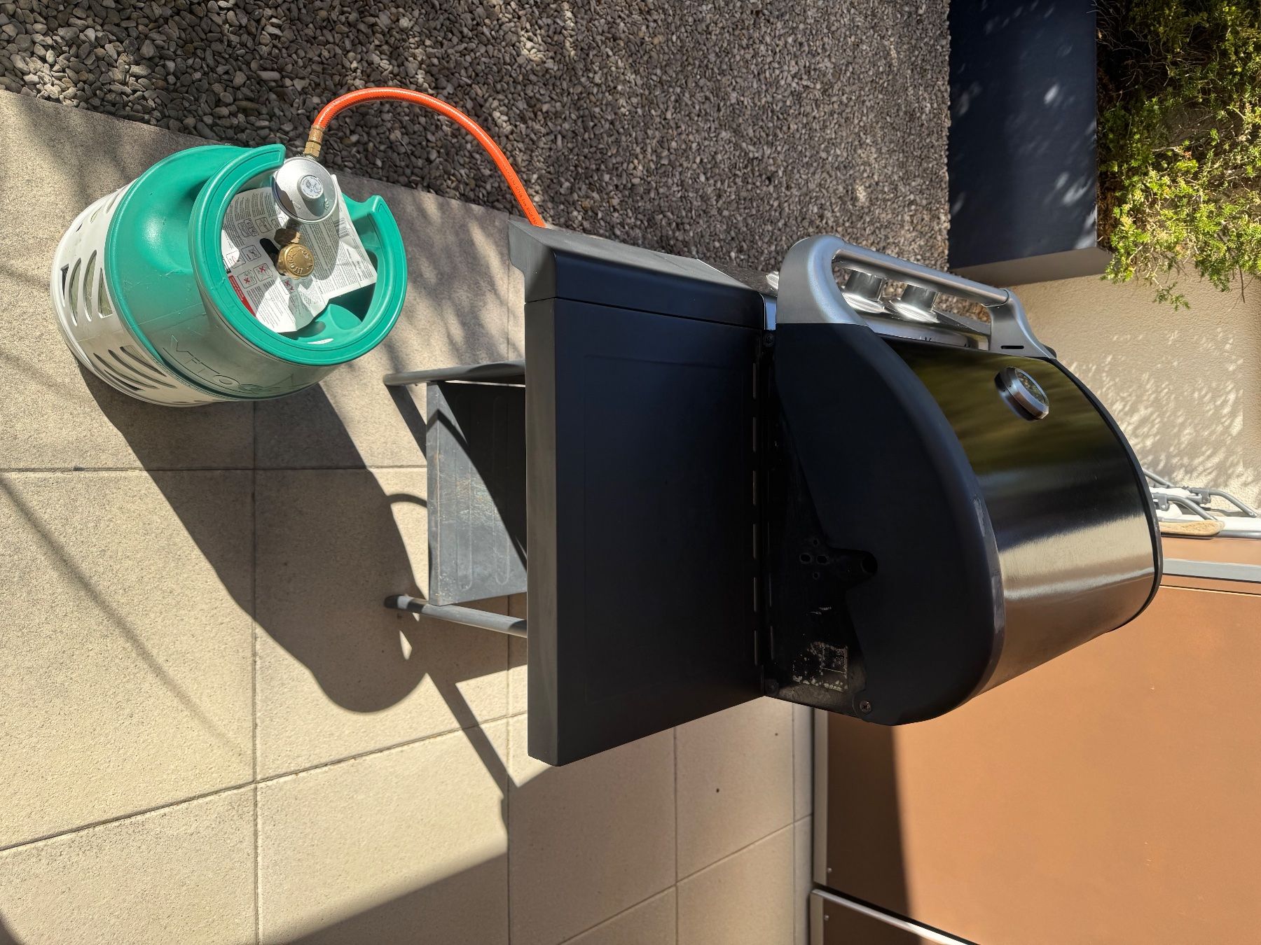 Griglie: Gasgrill mit Gasflasche – Usato da Grossdietwil venduto da Mascha2 1