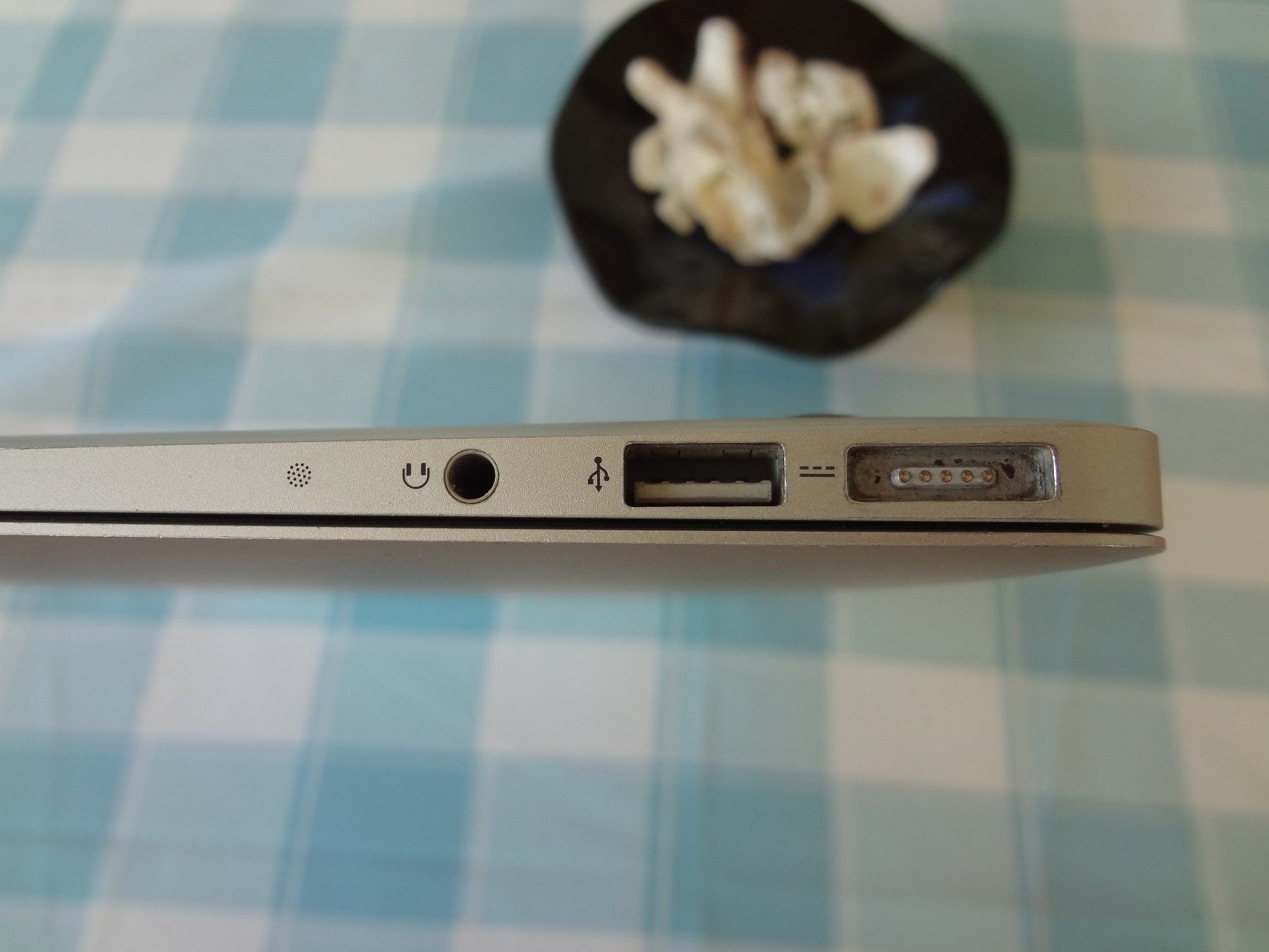 Apple Notebook: MacBook Air Intel core i7 – Usato da Thun venduto da Fra130 8