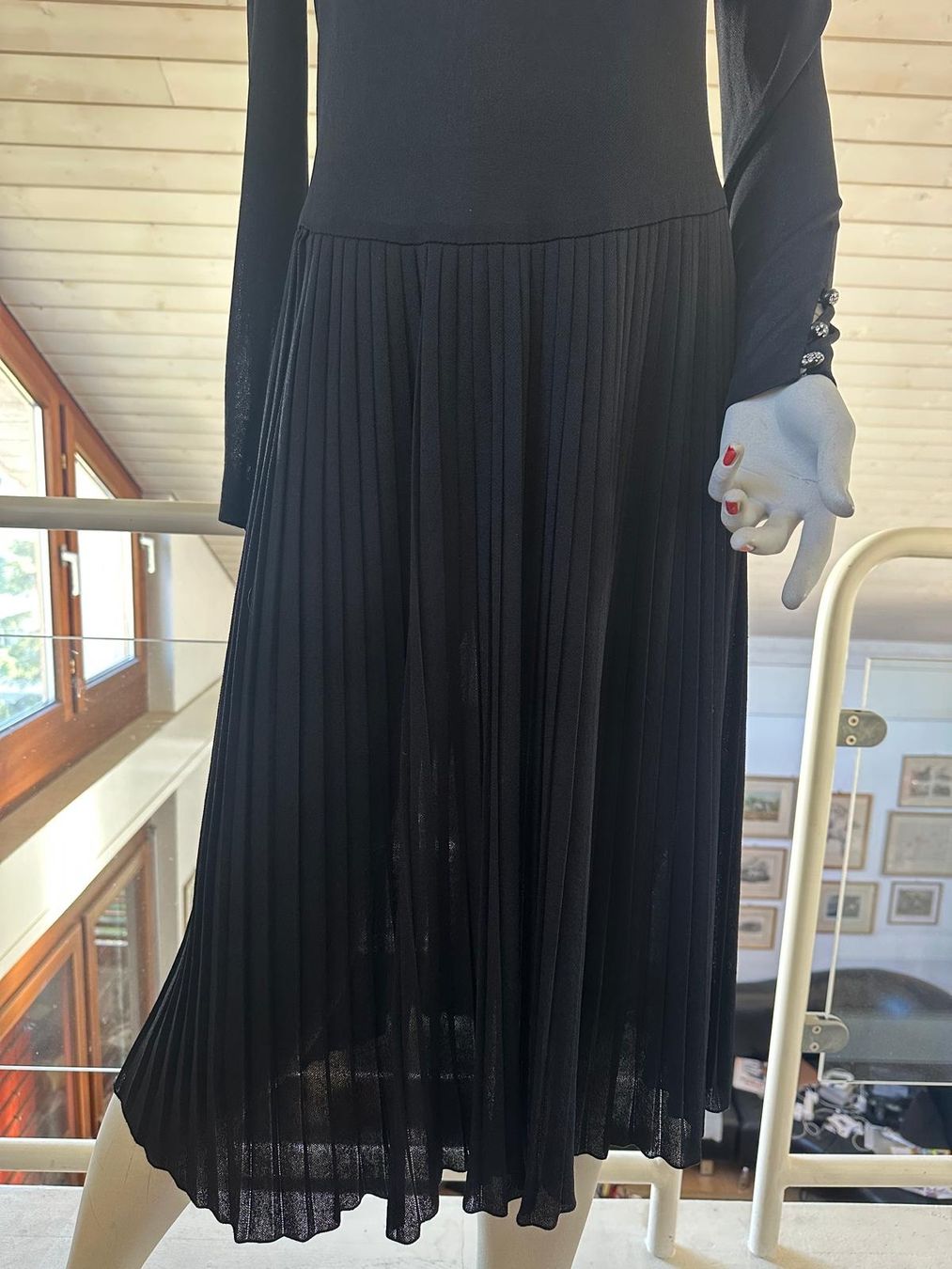 Robes: Schönes schwarzes Kleid – D'occasion à Neuhausen par Lechasseur 7