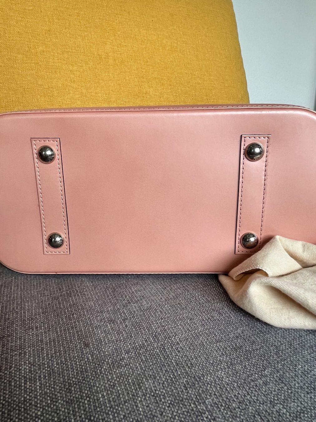 Louis Vuitton Borse da donna: Louis Vuitton Alma – Usato da Adliswil venduto da MinaMino 3