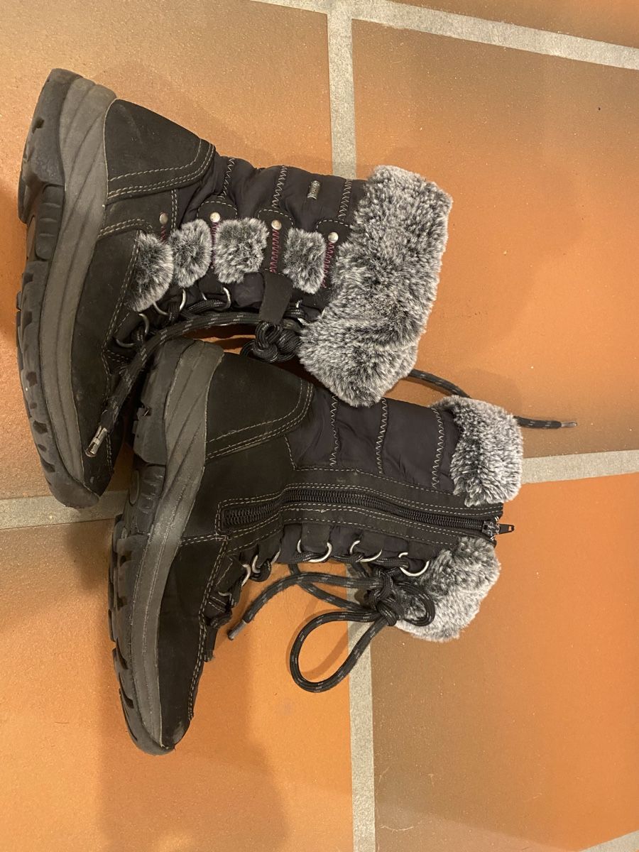Scarpe per ragazzi: Winter Boots - Size 31 – Usato da Schönenberg ZH venduto da lis_k8p9