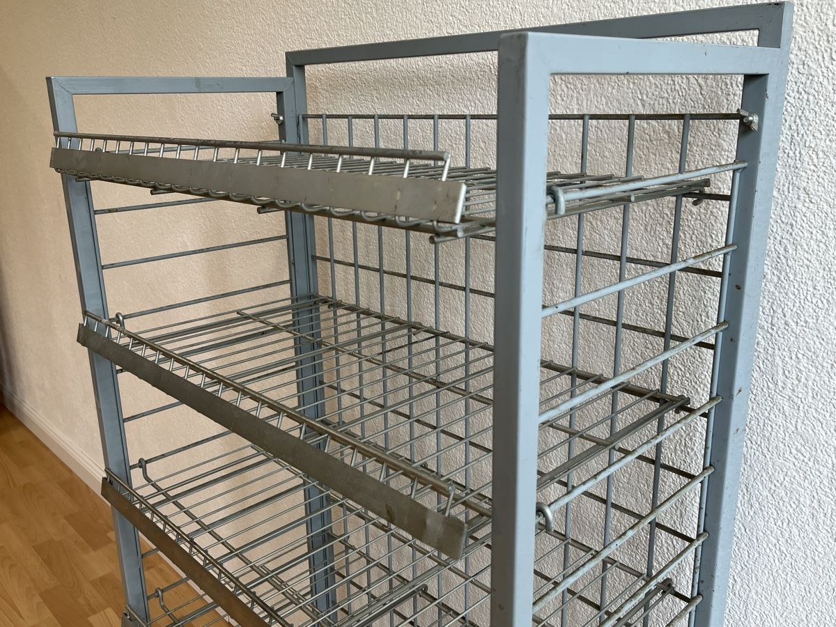 Scaffali: Metallregal sehr stabil – Usato da Horgen venduto da Grizzly83 5