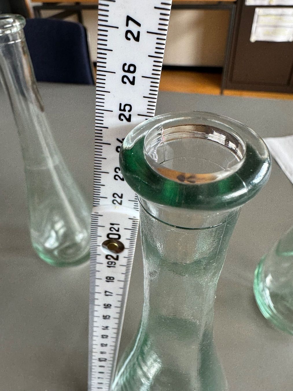 Gas-Geräte & -Technik: Glasflaschen Dekor mit Korkzapfen – Gebraucht aus Hermetschwil-Staffeln von han_75vv 4