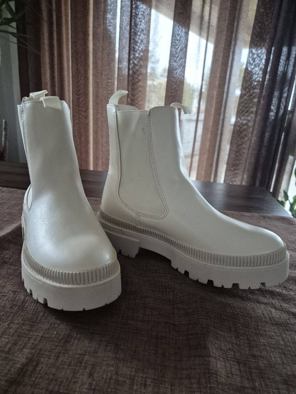 Scarpe da donna: Bottines blanches tendance, taille 38 – Nuovo e nell'imballaggio originale da Alle venduto da Fanny8952 1