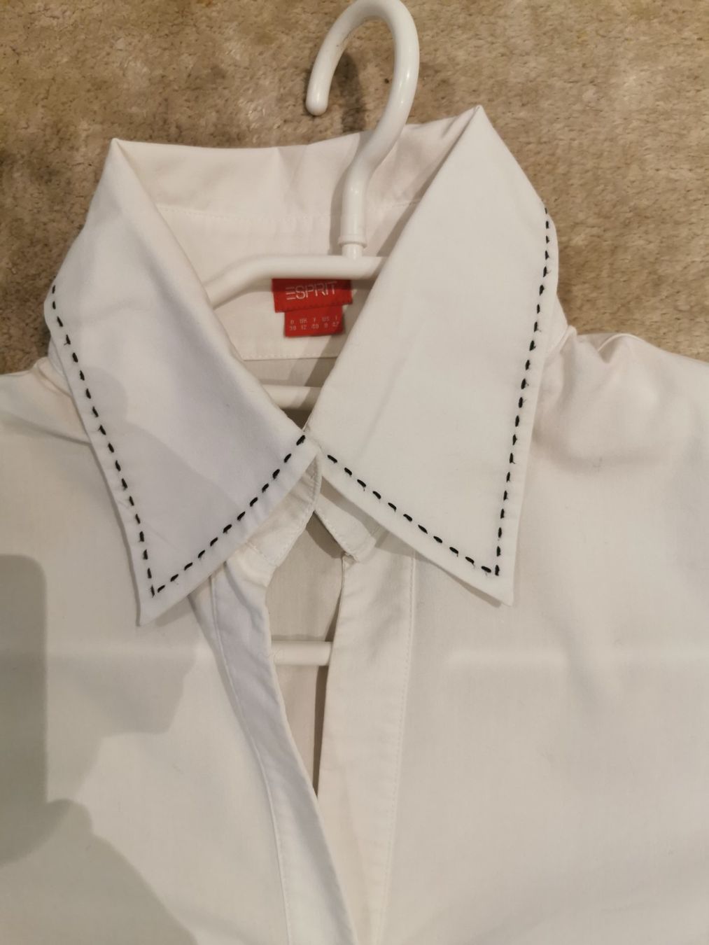 Esprit Blusen: BLUSE ESPRIT WEISS Gr 36/38, Kontrastnähte, tailliert – Gebraucht aus Erlenbach ZH von alisamilana 7