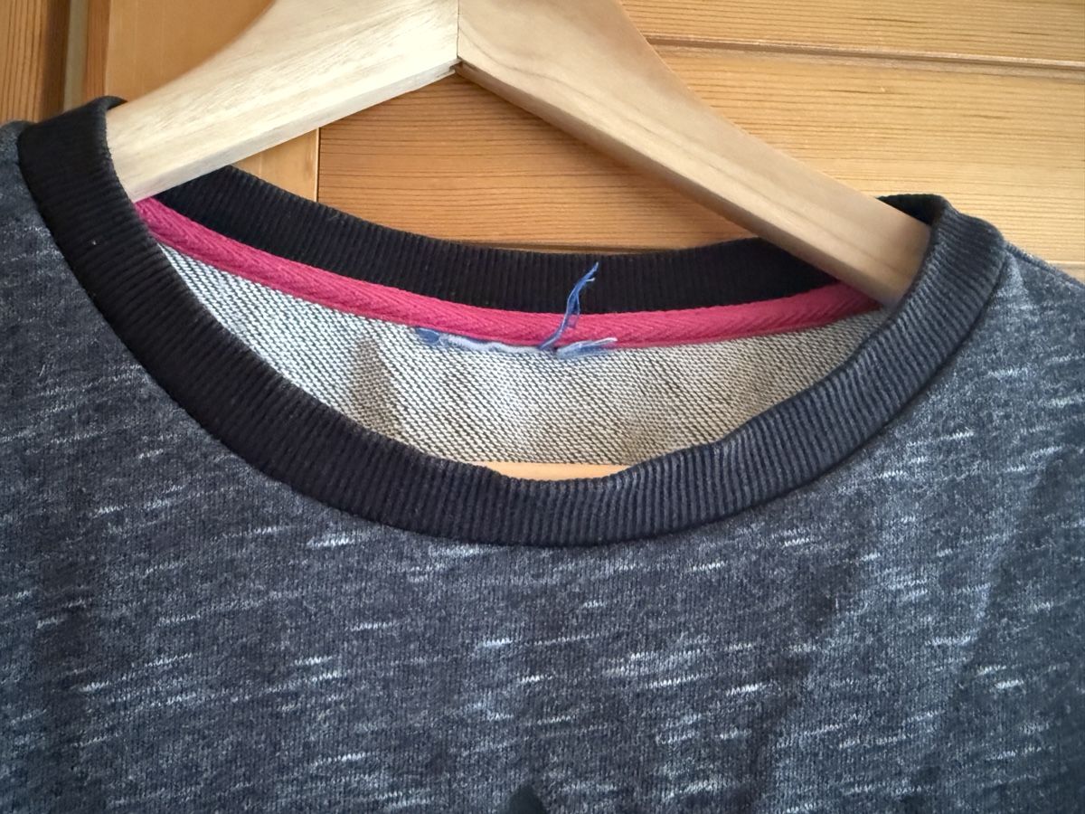 Adidas Maglioni & Felpe: Grauer Adidas Pulli mit Logo, Grösse S – Usato da St Gallen venduto da Berta343 3