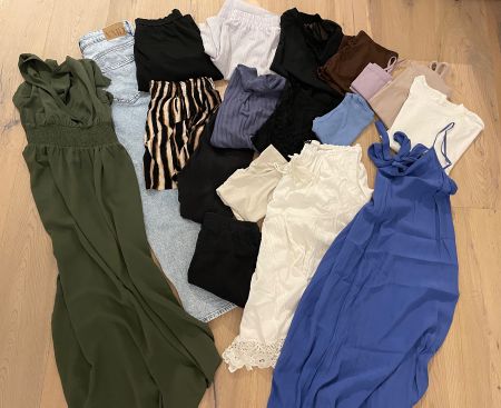 18 teilig Kleiderpaket GR. S/M