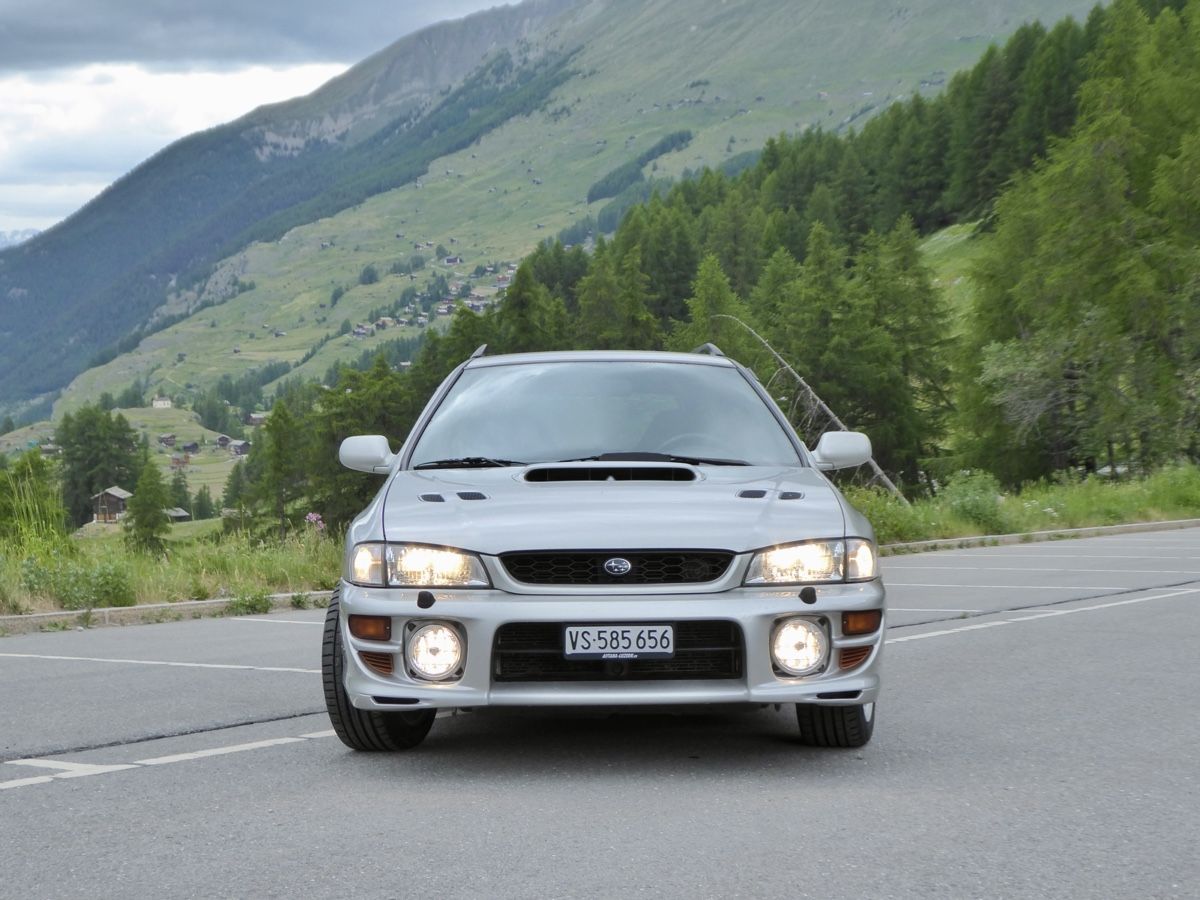 Subaru Autos: Subaru Impreza GT – D'occasion à Les Haudères par VDH05 2