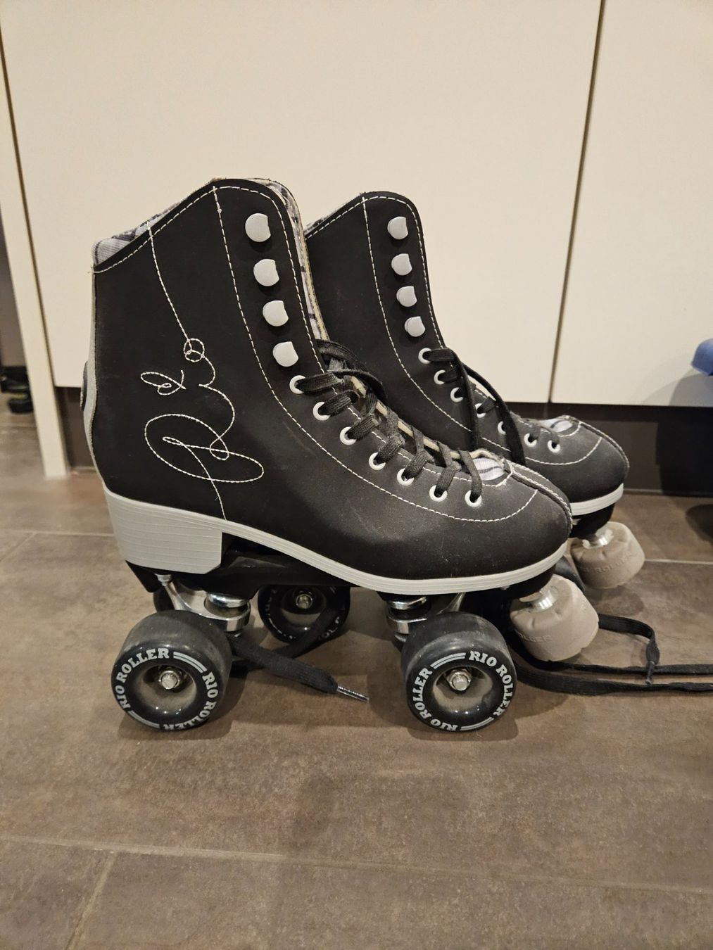 Rio Roller Inline-Skating & Rollschuhe: Rollschuhe – Gebraucht aus Amsoldingen von sunneschyn6